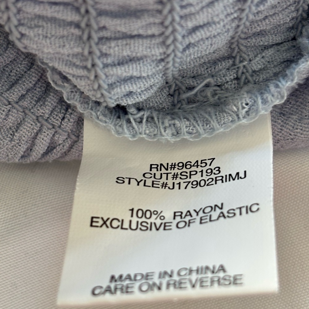 Stitch & Pine Blue Smocked Crop Blouse with Tie Front  Size Large - Picture 5 of 5